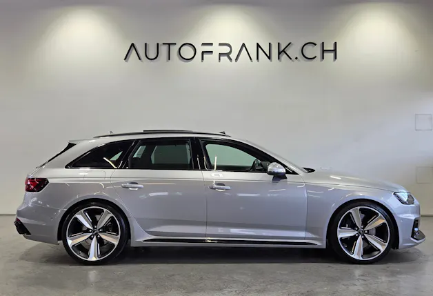 Audi RS4 Avant 2.9 V6 TFSI quattro T-Tronic