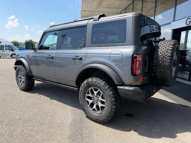 Ford Bronco 2.7 EcoB Badlands e-4WD