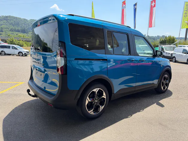 Ford Tourneo Courier Elektro 54kWh Active