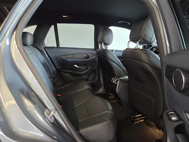 Mercedes-Benz GLC 300 AMG Line 4m