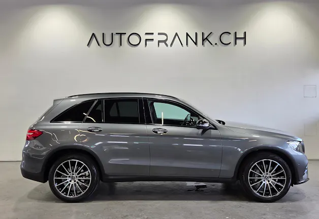 Mercedes-Benz GLC 300 AMG Line 4m