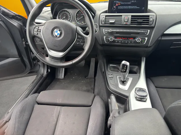 BMW 116d Sport Line Steptronic " MOTOR DEFEKT"