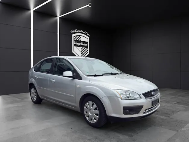 Ford Focus 1.8i Benzin Trend