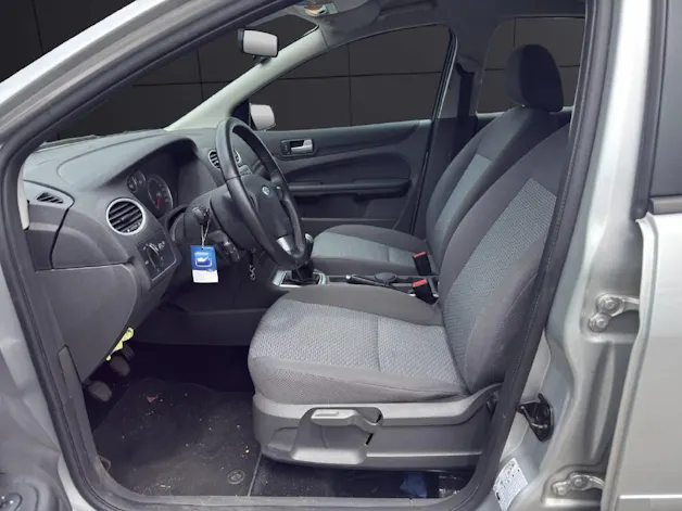 Ford Focus 1.8i Benzin Trend