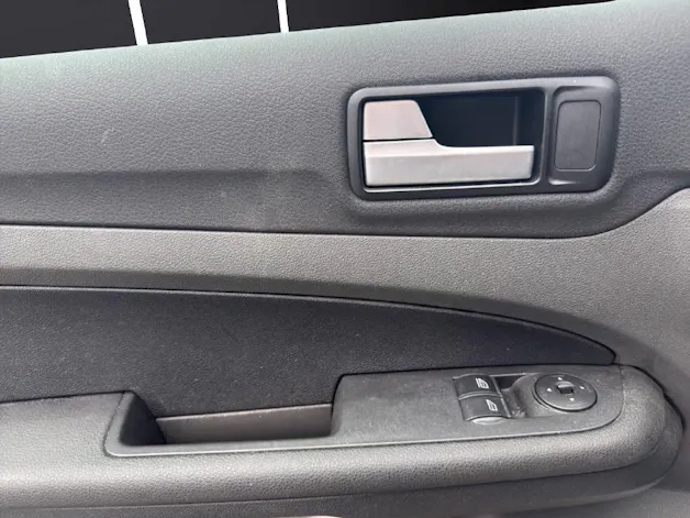 Ford Focus 1.8i Benzin Trend