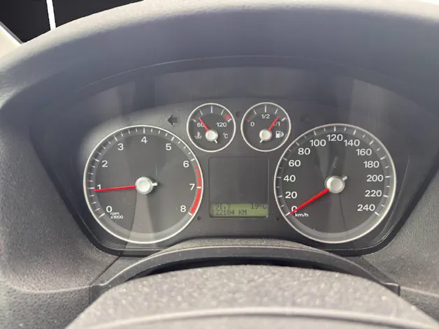 Ford Focus 1.8i Benzin Trend