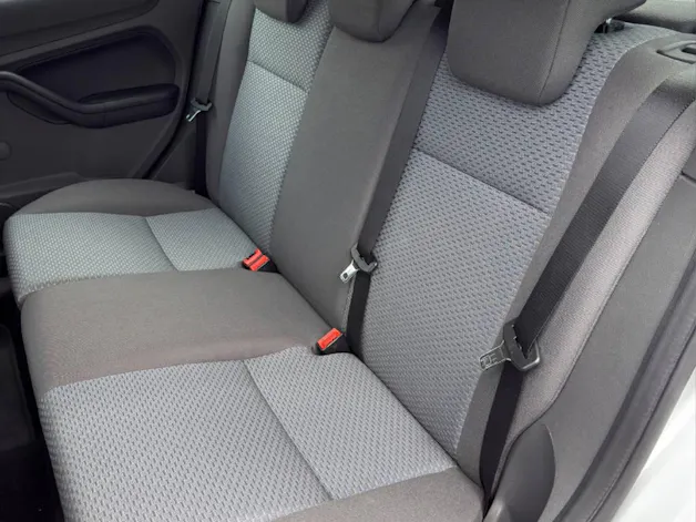 Ford Focus 1.8i Benzin Trend