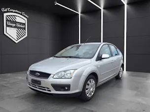 Ford Focus 1.8i Benzin Trend