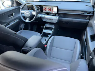 Hyundai Kona 1.6 GDi HEV Amplia DCT