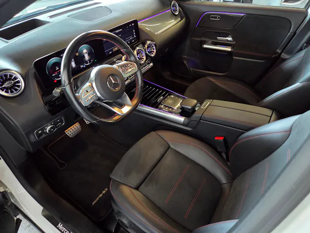 Mercedes-Benz GLA 250
