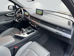 Audi Q7 50 TDI quattro tiptronic