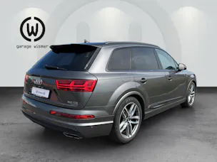 Audi Q7 50 TDI quattro tiptronic