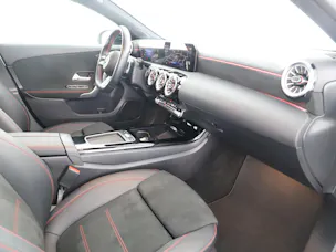 Mercedes-Benz A 250 4Matic 8G-DCT