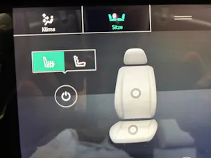 Land Rover Range Rover Velar R-Dynamic P 300 HSE | CH Fahrzeug | Panorama | Oyster | Luftfederung | Lückenlos Service |
