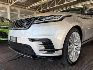Land Rover Range Rover Velar R-Dynamic P 300 HSE | CH Fahrzeug | Panorama | Oyster | Luftfederung | Lückenlos Service |