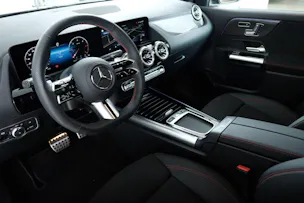 Mercedes-Benz GLA-Klasse H247 GLA 220 d Swis