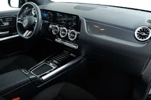 Mercedes-Benz GLA-Klasse H247 GLA 220 d Swis