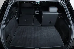 Mercedes-Benz GLA-Klasse H247 GLA 220 d Swis