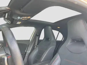 Mercedes-Benz A 180 AMG Line