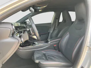 Mercedes-Benz A 180 AMG Line