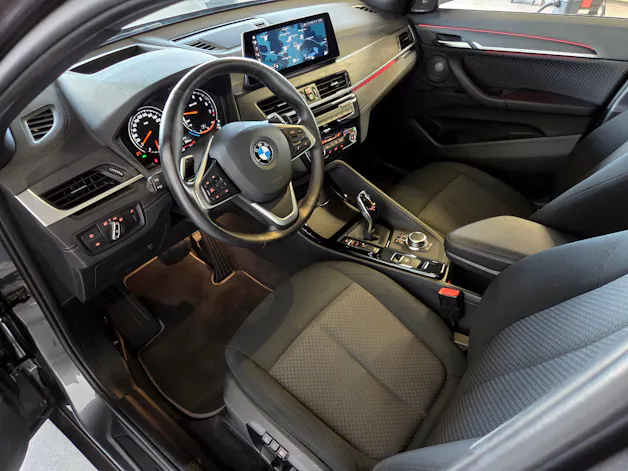 BMW X2 20i xDrive SAG