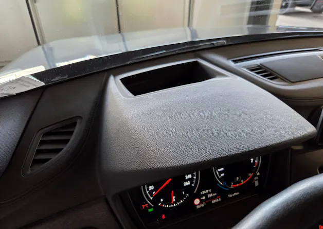 BMW X2 20i xDrive SAG