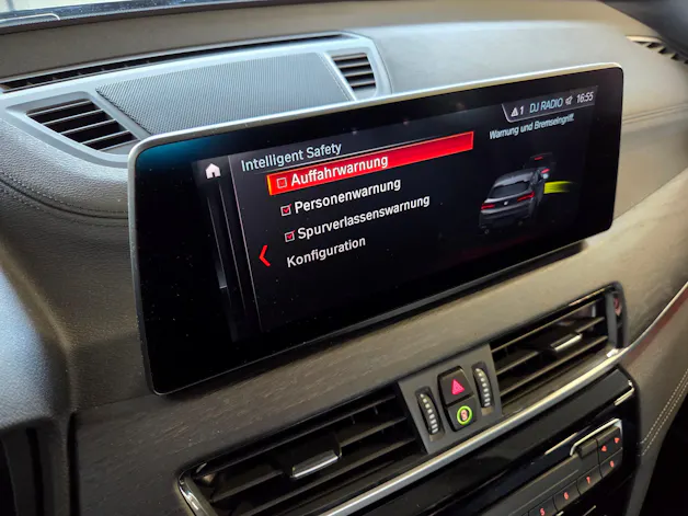 BMW X2 20i xDrive SAG