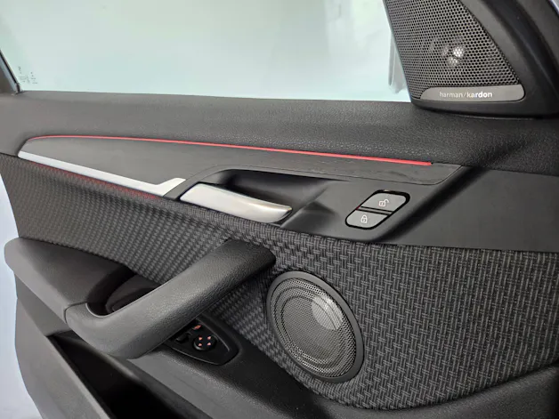 BMW X2 20i xDrive SAG
