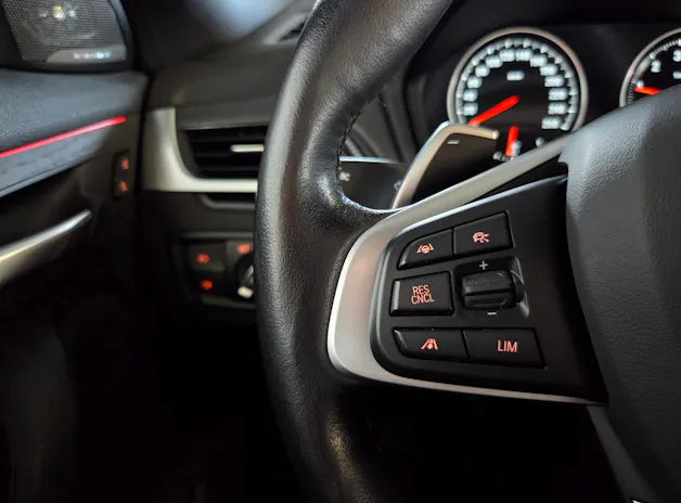 BMW X2 20i xDrive SAG