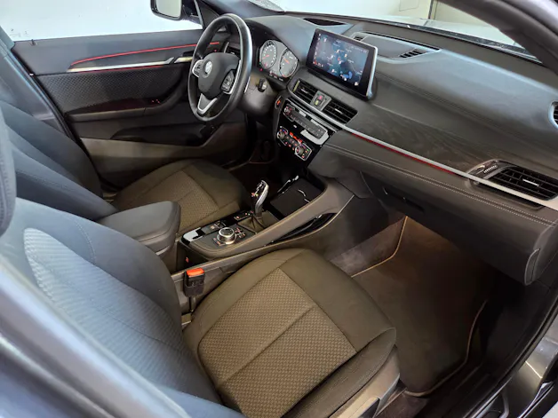 BMW X2 20i xDrive SAG