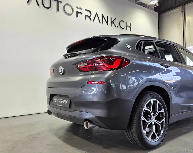 BMW X2 20i xDrive SAG