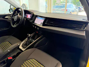 Audi A1 Sportback 35 TFSI advanced | CH Fahrzeug | Technikpaket LED | MMI Navi Plus | Kamera | Virtual Cockpit |