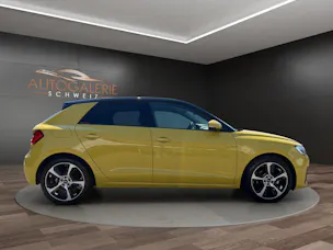 Audi A1 Sportback 35 TFSI advanced | CH Fahrzeug | Technikpaket LED | MMI Navi Plus | Kamera | Virtual Cockpit |