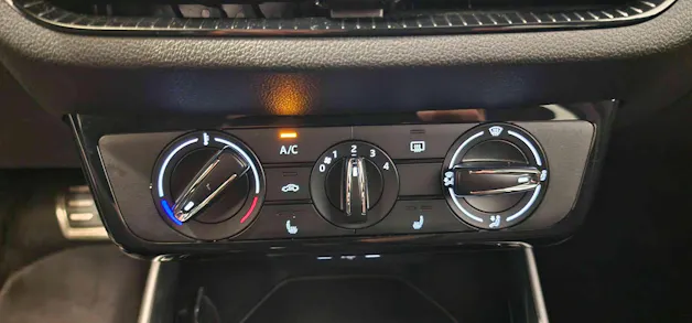 Škoda Fabia 1.0 TSI Selection DSG