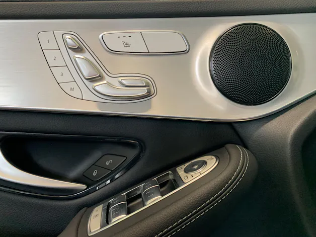 Mercedes-Benz GLC 300 de 4Matic 9G-Tronic