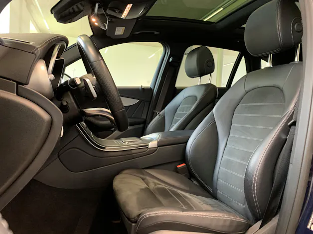 Mercedes-Benz GLC 300 de 4Matic 9G-Tronic
