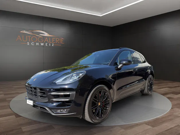 Porsche Macan Turbo PDK | CH Fahrzeug | Swiss Package | 21" | PANORAMA | AHK elektr. | Luftfederung | DAB |