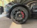 Porsche Macan Turbo PDK | CH Fahrzeug | Swiss Package | 21" | PANORAMA | AHK elektr. | Luftfederung | DAB |