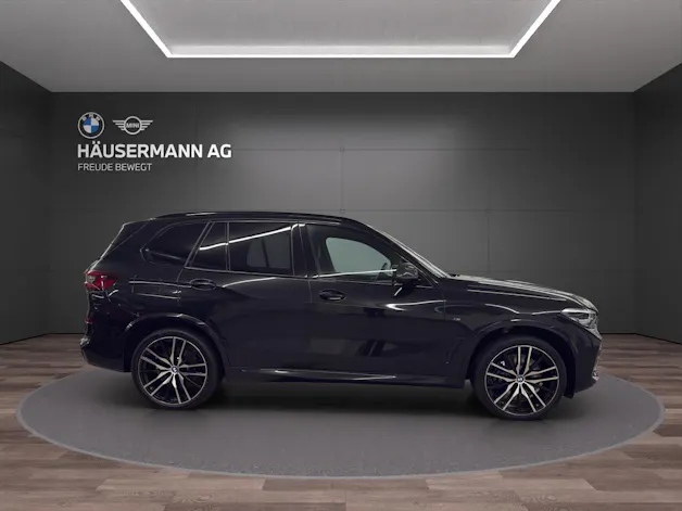 BMW X5 M50i xDrive