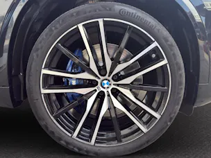 BMW X5 M50i xDrive