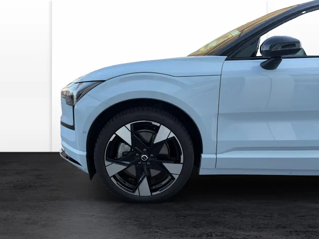 Volvo EX30 E60 Twin Ultra Performance AWD