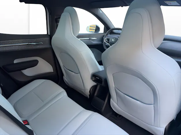Volvo EX30 E60 Twin Ultra Performance AWD
