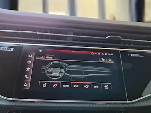 Audi SQ8 SUV TFSI quattro tiptronic Mythosschwarz Metallic