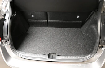 https://vehicle.imgix.net/4366527/b3f34ca5-c325-482d-9b41-2f7f7671d958.jpg
