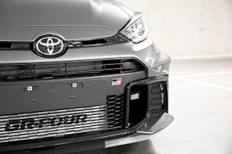https://vehicle.imgix.net/4366527/f9a2489a-9249-440d-a62d-282e50b2f9d0.jpg