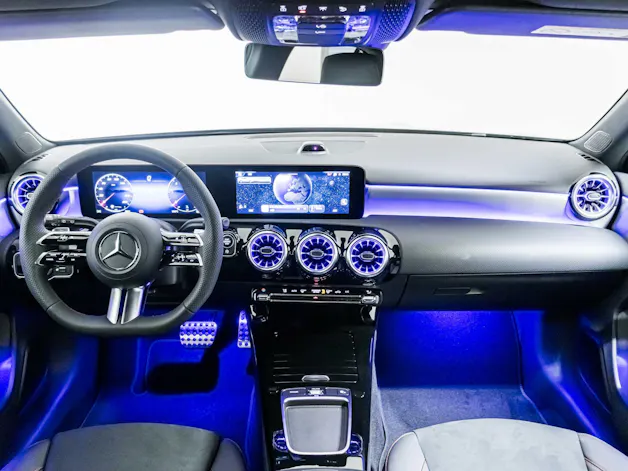 Mercedes-Benz A 180 d