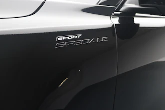 https://vehicle.imgix.net/4366549/0be01196-c78a-4807-ba7c-21b6abc11ffc.JPG
