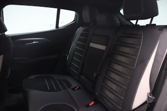 https://vehicle.imgix.net/4366549/d22e48d5-8c7f-4f0f-9721-2771eacae014.JPG