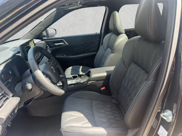 MITSUBISHI OUTLANDER 12