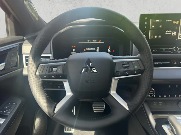 Mitsubishi Outlander 2.4 PHEV Sport 4x4